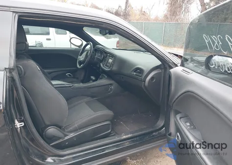 2016 Dodge Challenger Sxt из США, поврежденный, VIN 2C3CDZAG8GH200961